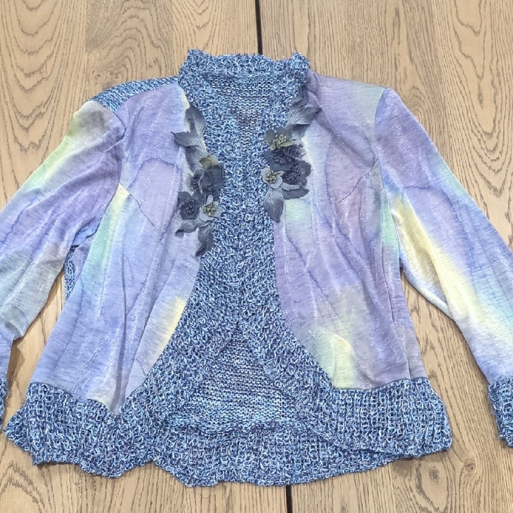 Floral Embroidered Women's Sweater - Multicolor